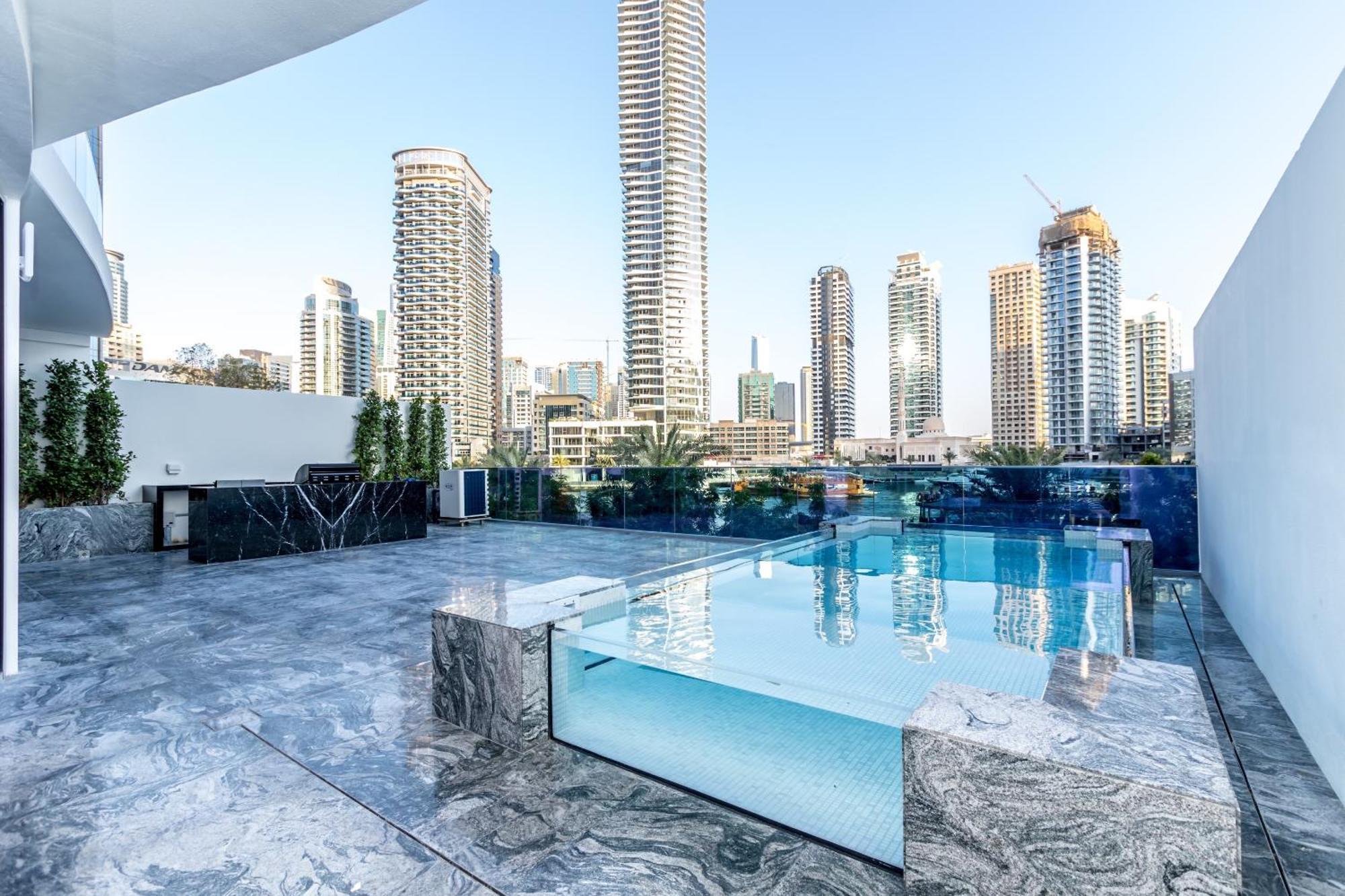 Dubai Marina Hidden Gem- Luxury,Unveiled Villa Esterno foto