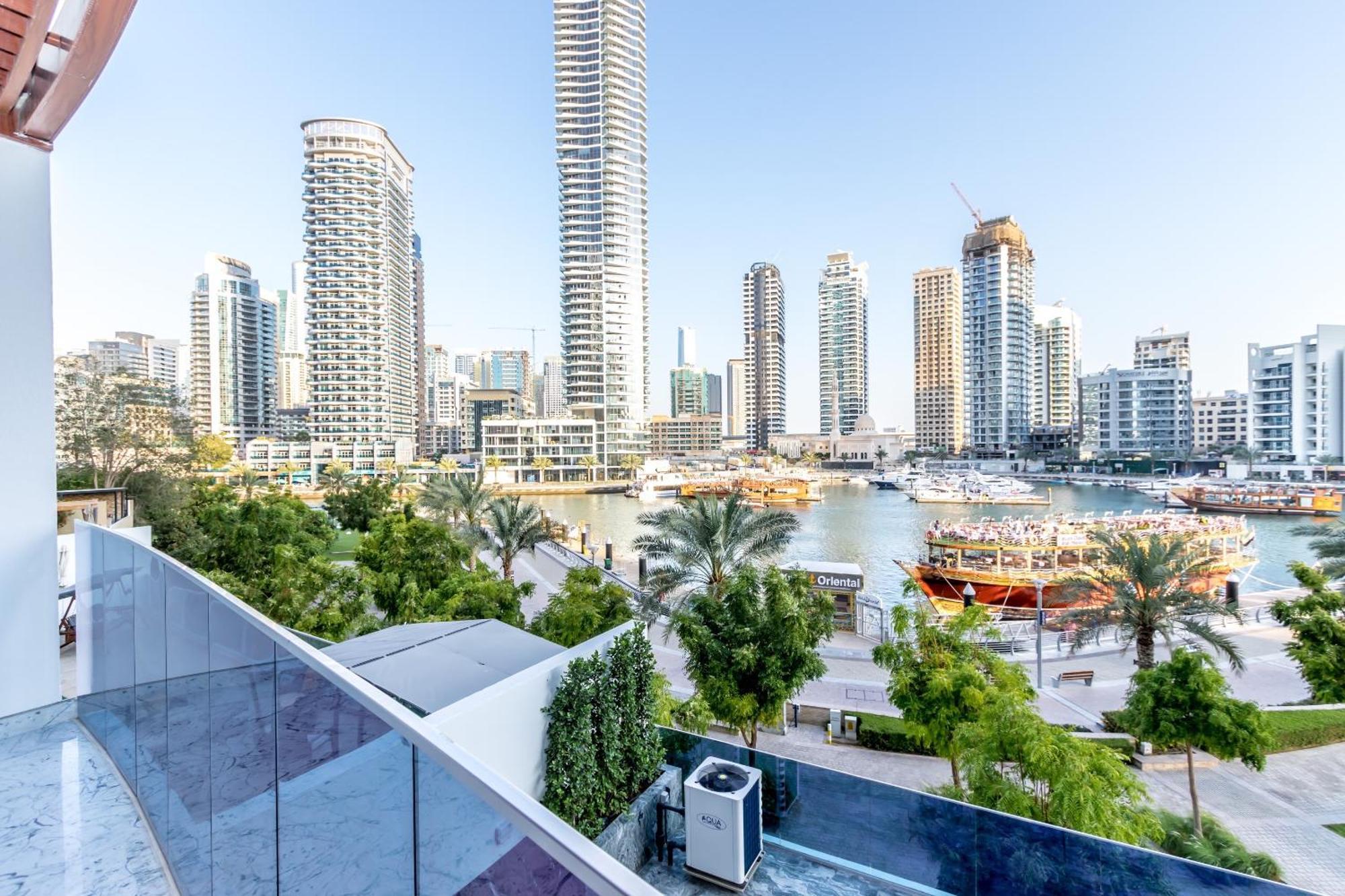 Dubai Marina Hidden Gem- Luxury,Unveiled Villa Esterno foto